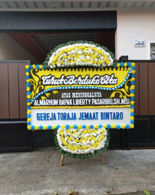 Papan Bunga Duka di Pekaitan